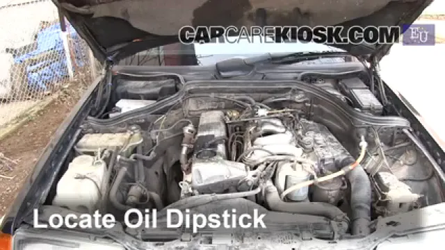1995 Mercedes-Benz E250 2.5L 5 Cyl. Diesel Aceite Controlar nivel de aceite